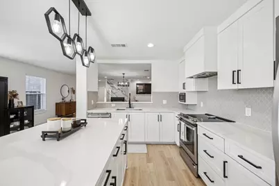 1609 Knight Trail, Little Elm, TX 75036 - Photo 10