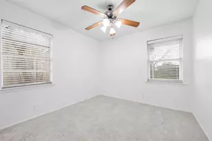 2414 Sparling Way Dr, Carrollton, TX 75006 - Photo 18