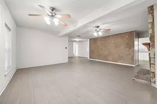 2414 Sparling Way Dr, Carrollton, TX 75006 - Photo 8