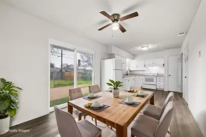 2414 Sparling Way Drive, Carrollton, TX 75006 - Photo 10