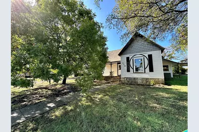 716 N Mesquite Street, Hico, TX 76457 - Photo 2