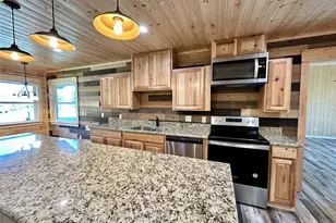 716 N Mesquite St, Hico, TX 76457 - Photo 8