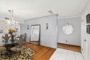 6001 Jacqueline Rd, Fort Worth, TX 76112 - Photo 6