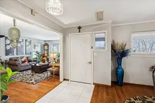 6001 Jacqueline Rd, Fort Worth, TX 76112 - Photo 4