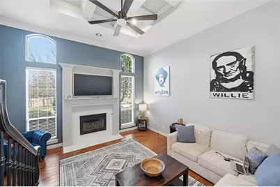 2817 Kingswood Drive, Grapevine, TX 76051 - Photo 8