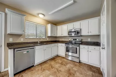 900 N Brents Avenue, Sherman, TX 75090 - Photo 8