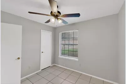 1634 Sunswept Terrace, Lewisville, TX 75077 - Photo 16