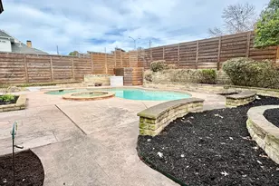 7318 Danashire Ave, Dallas, TX 75231 - Photo 14