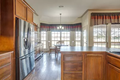 2300 E Emerald Bend, Granbury, TX 76049 - Photo 14