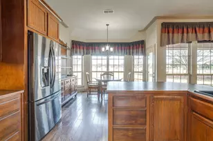 2300 E Emerald Bend, Granbury, TX 76049 - Photo 14