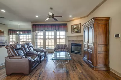 2300 E Emerald Bend, Granbury, TX 76049 - Photo 8