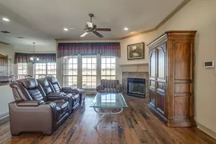 2300 E Emerald Bend, Granbury, TX 76049 - Photo 8