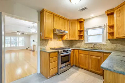 6165 Ravendale Lane, Dallas, TX 75214 - Photo 14