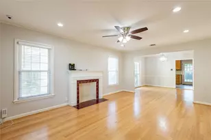 6165 Ravendale Ln, Dallas, TX 75214 - Photo 4