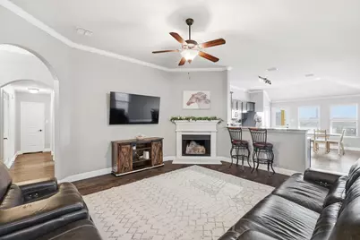 441 E Wishbone Lane, Fort Worth, TX 76052 - Photo 2