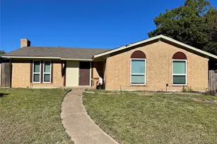 2921 Village Crest Cir, Garland, TX 75044 - Photo 1