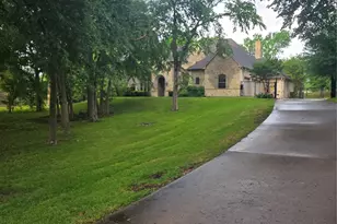 4541 Stonewood Cir, Midlothian, TX 76065 - Photo 2