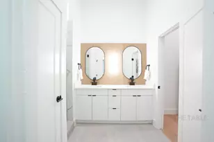 629 N Tyler St, Dallas, TX 75208 - Photo 2