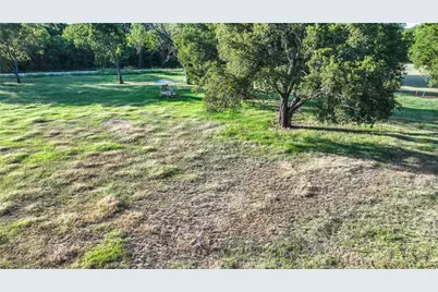 708A W Howell Street, Saint Jo, TX 76265 - Photo 1