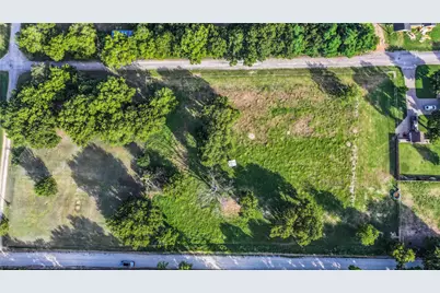 708A W Howell Street, Saint Jo, TX 76265 - Photo 6