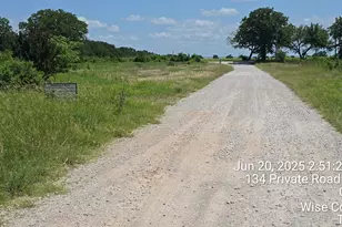 134 Pr 1989, Chico, TX 76431 - Photo 2