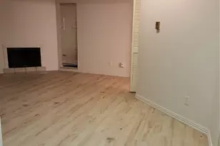 9813 Walnut St, Dallas, TX 75243 - Photo 10