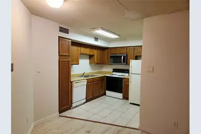 9813 Walnut Street #104, Dallas, TX 75243 - Photo 6