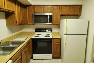 9813 Walnut St, Dallas, TX 75243 - Photo 2