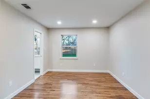 7006 Town N Dr, Dallas, TX 75231 - Photo 24