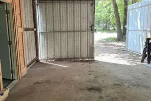 1395 Blackjack Rd, Valley View, TX 76272 - Photo 16