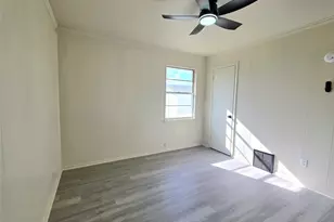 406 E Brazos St, Groesbeck, TX 76642 - Photo 12