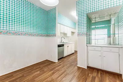 7526 W Northwest Highway #2, Dallas, TX 75225 - Photo 12