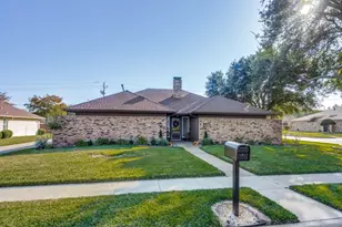 1724 Scottsdale Dr, Plano, TX 75023 - Photo 1