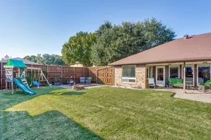 1724 Scottsdale Dr, Plano, TX 75023 - Photo 2