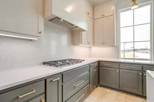 137 Aiden Dr, Waxahachie, TX 75165 - Photo 10