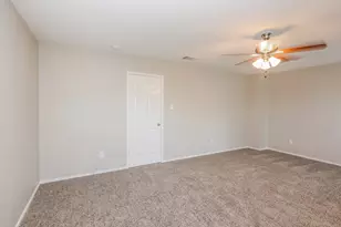 524 King St, Cedar Hill, TX 75104 - Photo 10