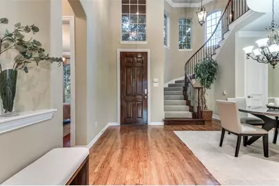 3604 University Park Lane, Irving, TX 75062 - Photo 2