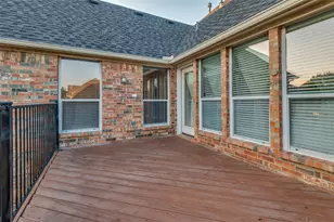 3604 University Park Ln, Irving, TX 75062 - Photo 32