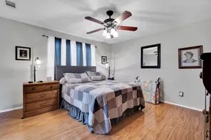 609 Shallow Creek Dr, Oak Leaf, TX 75154 - Photo 20