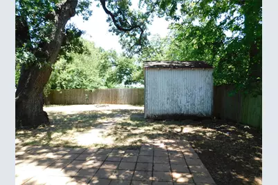 714 N Ruddell Street, Denton, TX 76209 - Photo 18