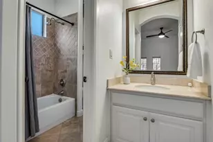 8430 Lakemont Dr, Dallas, TX 75209 - Photo 26