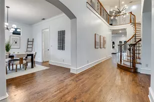 8430 Lakemont Dr, Dallas, TX 75209 - Photo 12