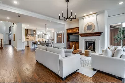 8430 Lakemont Drive, Dallas, TX 75209 - Photo 16