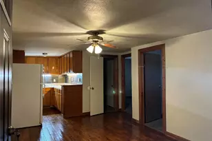 1705 Chris Craft Dr, Grapevine, TX 76051 - Photo 2