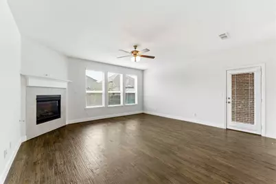 5649 Salt Springs Drive, Fort Worth, TX 76179 - Photo 14