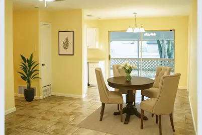 718 E Martin Lane, Sherman, TX 75090 - Photo 2