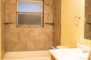 718 E Martin Ln, Sherman, TX 75090 - Photo 16