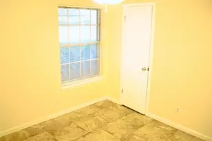 718 E Martin Ln, Sherman, TX 75090 - Photo 12