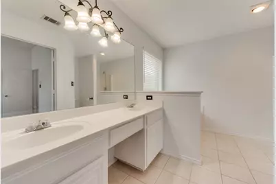 7019 Thunderbird Drive, Arlington, TX 76002 - Photo 10