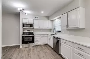 2406 Globe Ave, Dallas, TX 75228 - Photo 12